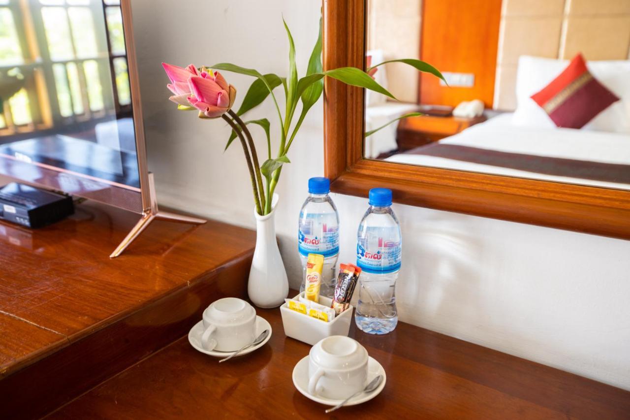Angkor Land Urban Boutique Hotel Siem Reap Exterior photo