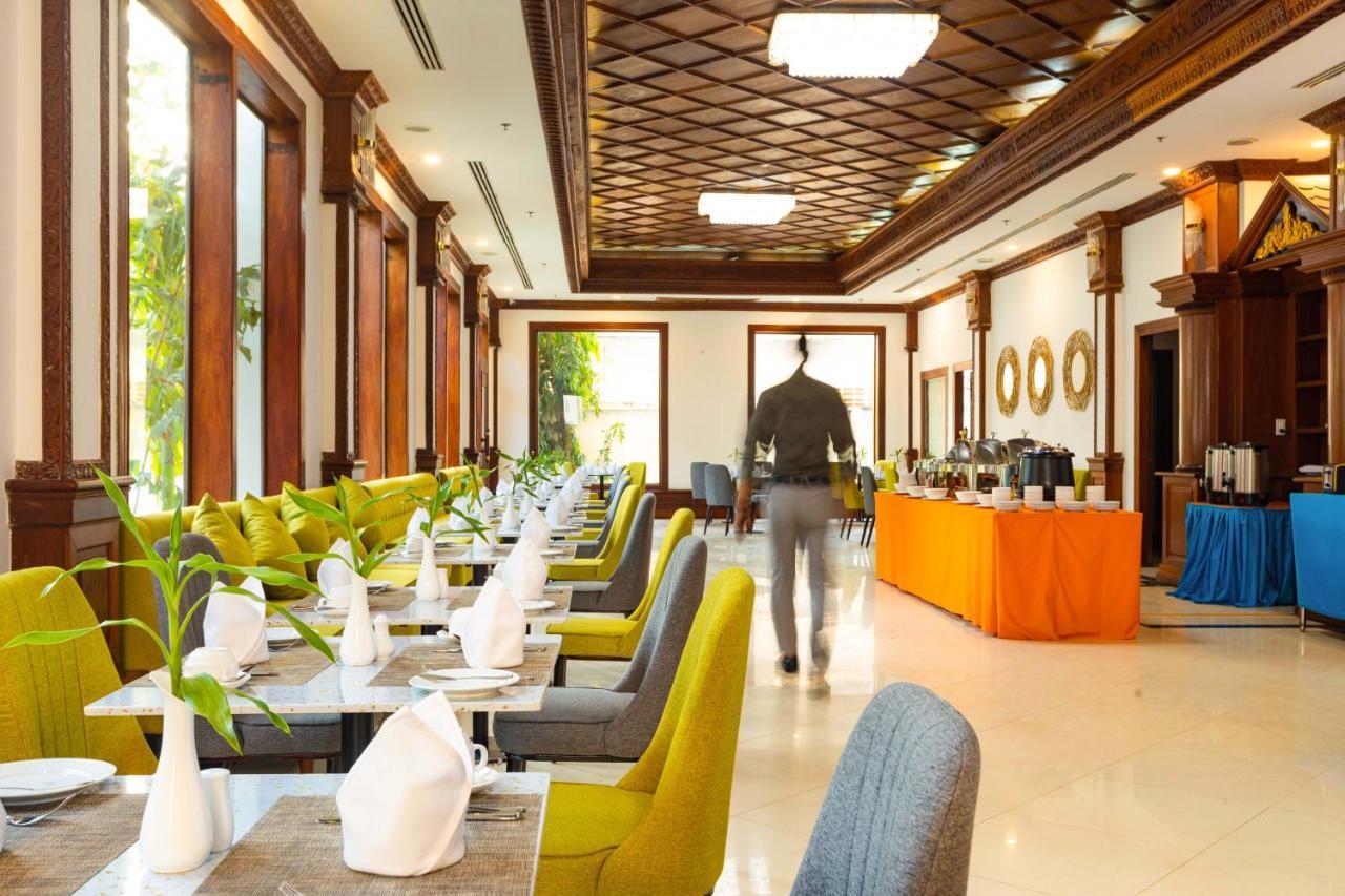 Angkor Land Urban Boutique Hotel Siem Reap Exterior photo