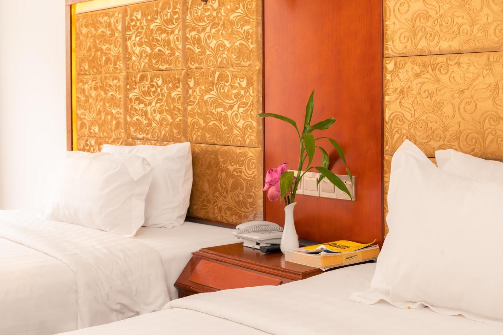 Angkor Land Urban Boutique Hotel Siem Reap Exterior photo