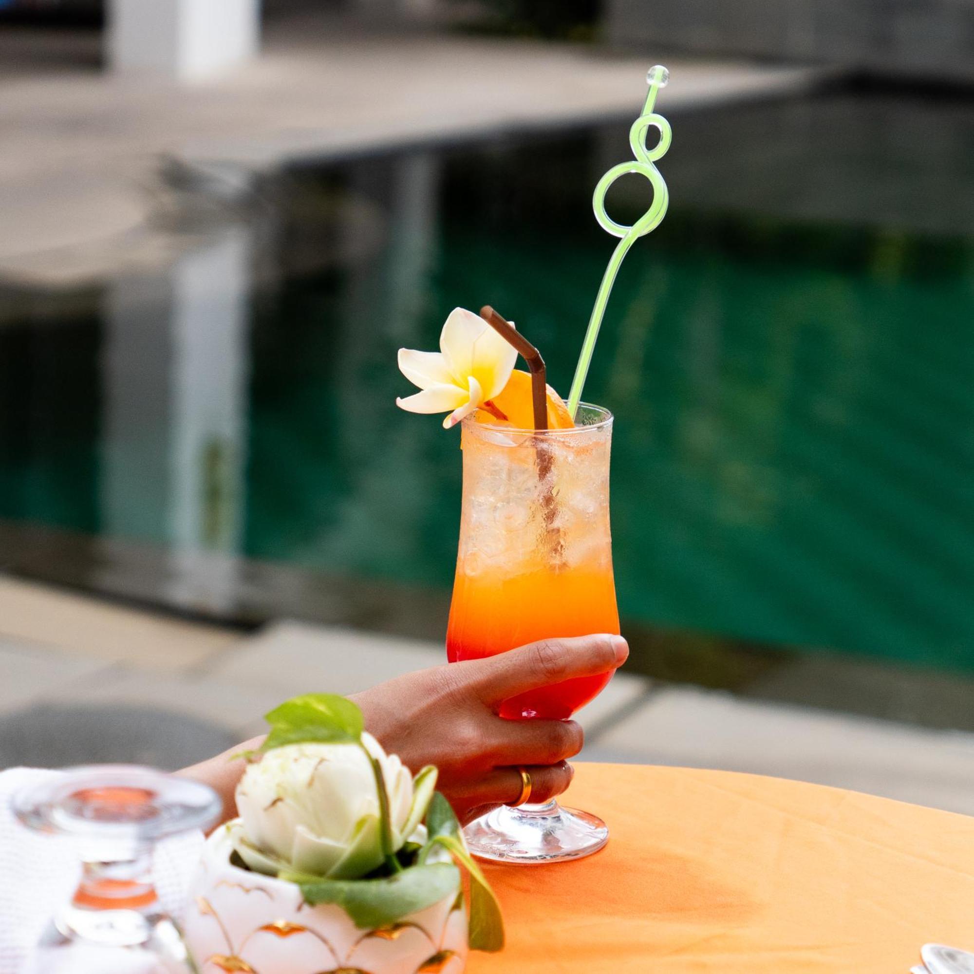 Angkor Land Urban Boutique Hotel Siem Reap Exterior photo